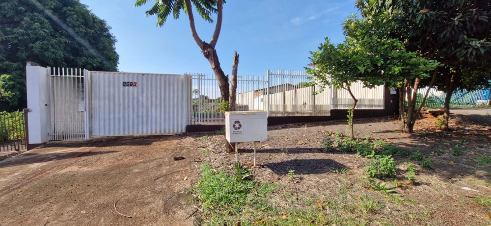 Frente Avenida Independencia