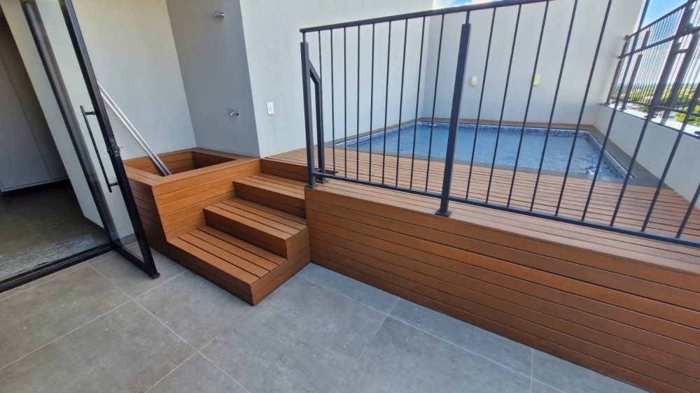 Piscina Condom�nio