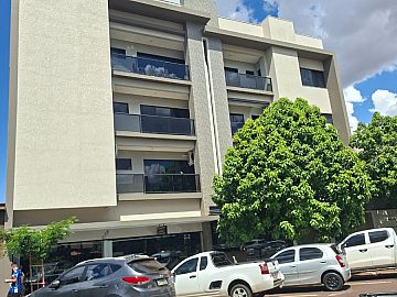 APTO DE 226.77 M� PRIVATIVA NO CENTRO, SU�TE MAIS 2 QUARTOS