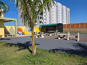 Terreno de esquina, 796.00 m�, Alugado por R$ 3.000.00