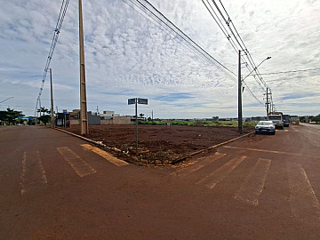 Terreno de esquina, 1.000.00 m� Rua Sapet x Jucelino